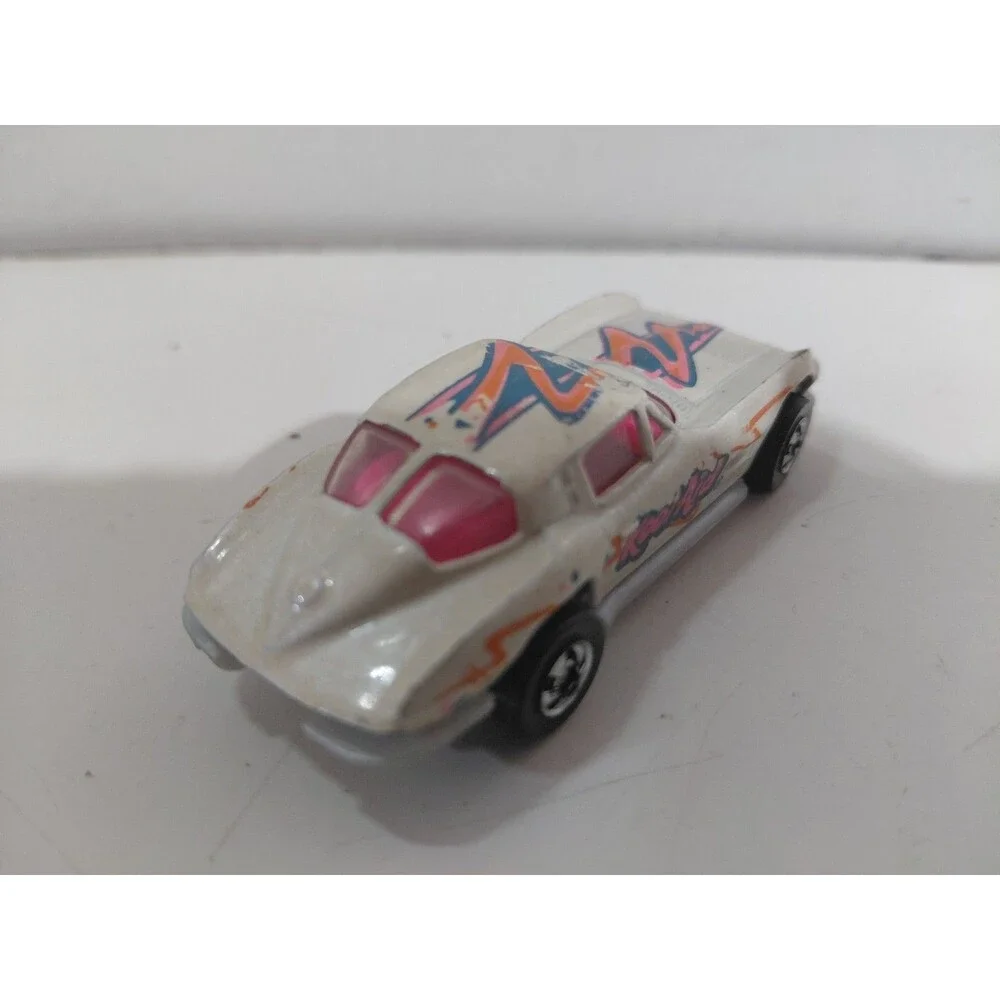 Hot Wheels 1:64 Die Cast 1979 Malaysia Kool Aid C2 1963 Chevrolet Corvette Car